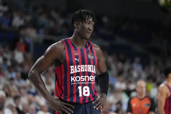 Khalifa Diop, Baskonia