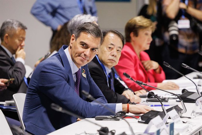 Archivo - Arquivo - O Presidente do Governo, Pedro Sánchez, participa de um fórum na cúpula climática COP29, a ser realizada em 12 de novembro de 2024, em Baku (Azerbaijão). Durante seu discurso na sessão de abertura, o presidente do governo espanhol pedi