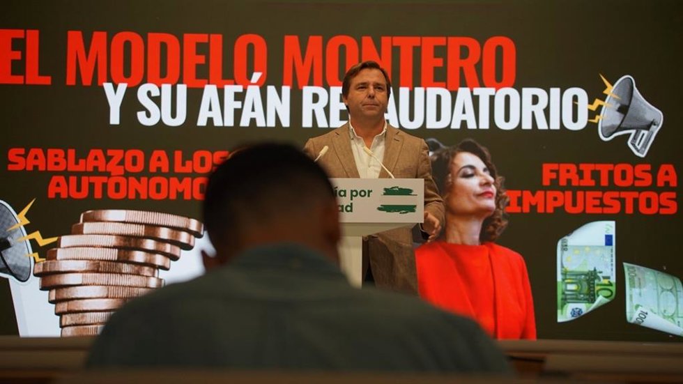 El secretario general del PP-A, Antonio Repullo, en una rueda de prensa en la sede regional del partido en una imagen de archivo