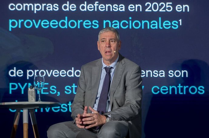 El consejero delegado de Indra Group, José Vicente de los Mozos, durante una reunión para trabajar en los Programas Especiales de Modernización (PEM), en IFEMA, a 29 de octubre de 2025, en Madrid (España). Indra ha organizado el evento con el objetivo de 