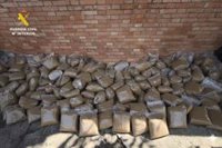 Incautados 400 kilos de picadura de tabaco de contrabando en Sevilla listos para su envío con empresas de mensajería