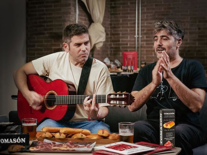 Estopa protagoniza la nueva campaña de Enrique Tomás para reivindicar el sabor de lo auténtico