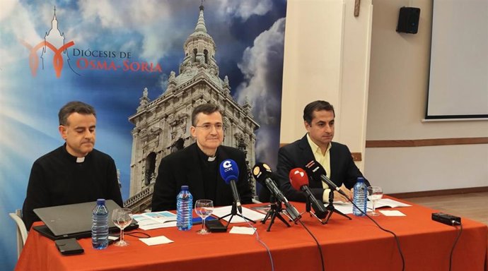 Sala (I), Rodríguez Y Martín Presentan La Memoria De La Diócesis De Osma-Soria En 2024