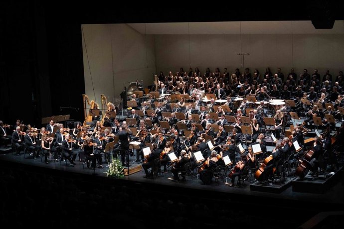 Integrantes de la Orquesta Sinfónica de Sevilla en uno de los conciertos.