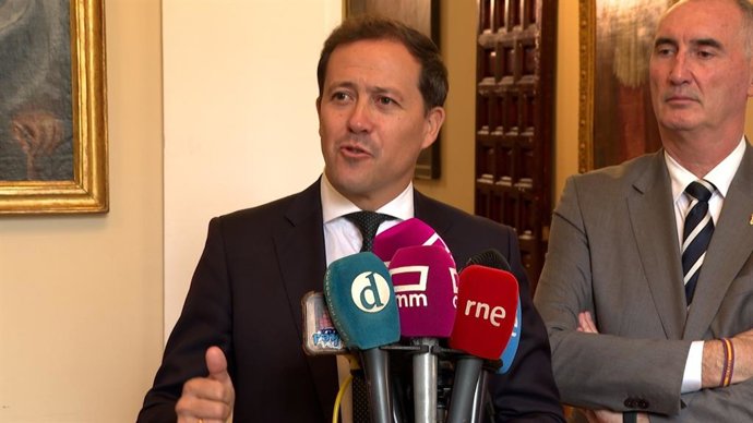 El alcalde de Toledo, Carlos Velázquez.