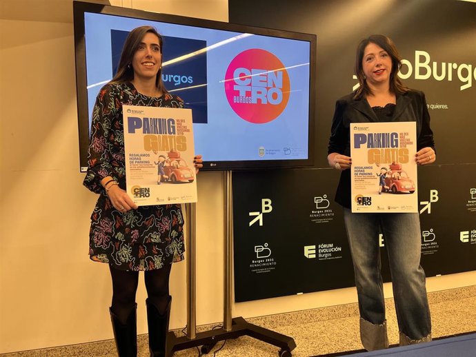 Ballesteros y Gil durante la presentación del acuerdo para ampliar los vales de aparcamientos.