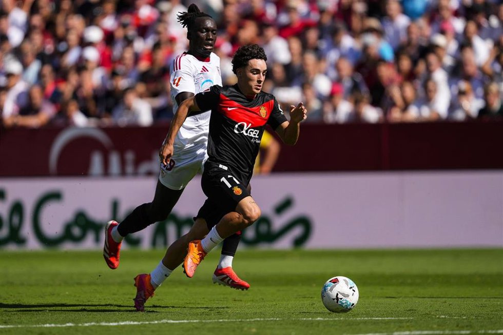 El jugador del Mallorca, Jan Virgili, en un partido de LaLiga EA Sports.