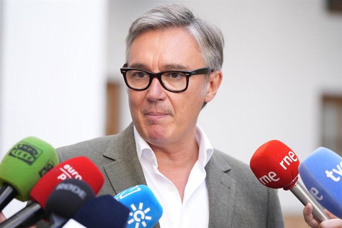 El portavoz del Grupo Parlamentario Vox en Andalucía, Manuel Gavira, en una imagen de archivo. 