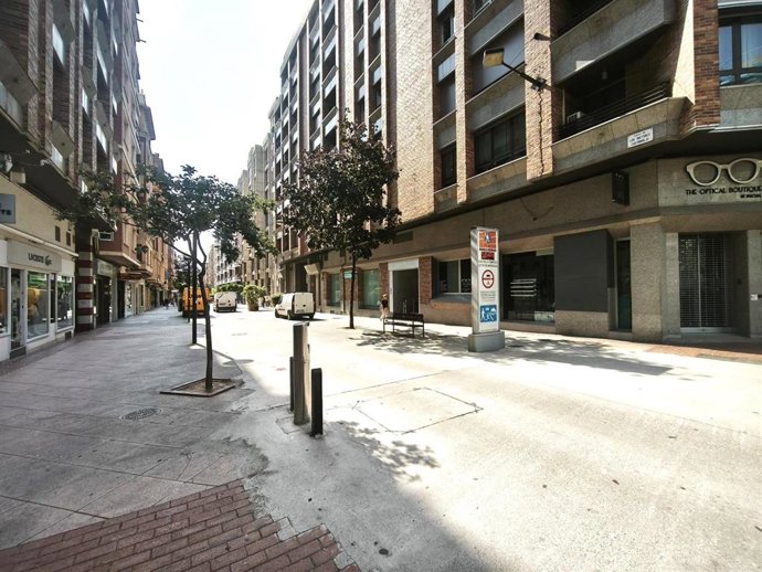 Archivo - El proyecto definitivo para las Cien Tiendas estará en primavera de 2026, para una obra "de cirugía fina" en tres fases