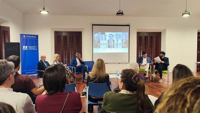 Presentan el pódcast 'No es país para enfermos' para "retratar el declive" del sistema público sanitario