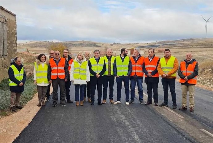 La Junta ejecuta las obras de emergencia para mejorar la carretera entre Villar del Río y Castilruiz (Soria)