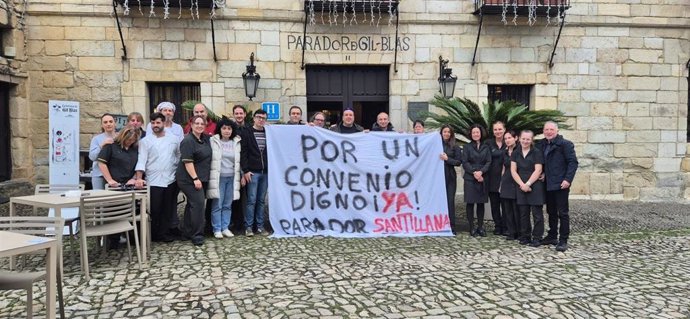 Trabajadores del parador de turismo de Santillana del Mar