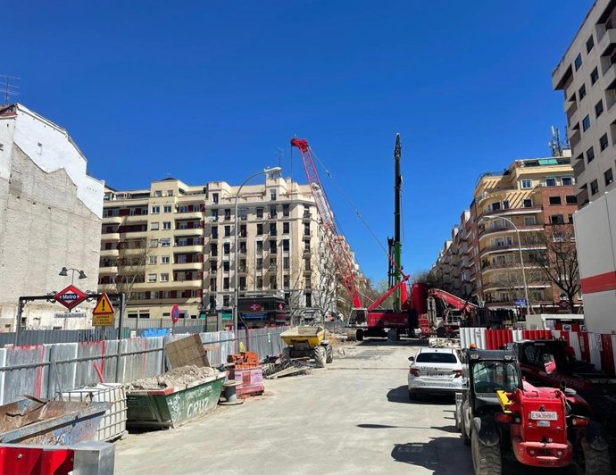 Archivo - Obras de ampliación de la Línea 11 de Metro de Madrid en Palos de la Frontera