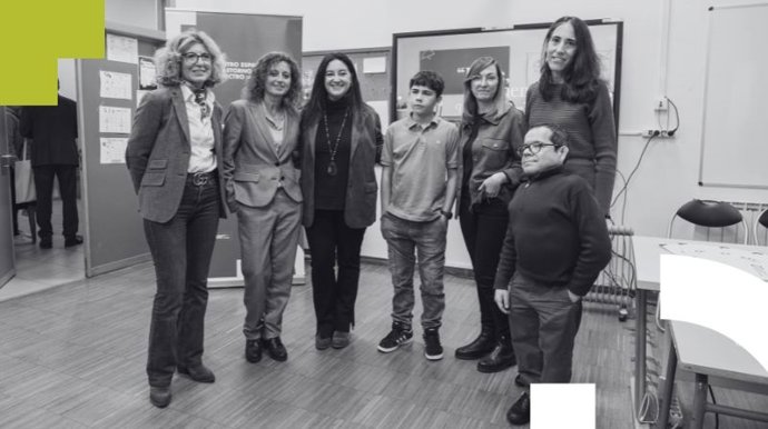 'Profe, Tenemos Que Hablar', La Iniciativa De Derechos Sociales Para Prevenir El Acoso Escolar Del Alumnado Con Autismo