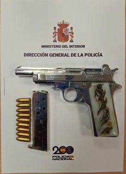 Arma intervenida a uno de los dos detenidos y empleada en el intento de atraco.