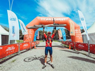 Chile.- Luis Ángel Maté y Pilar Fernández dan el doblete al KH-7 en la primera Titan Forest Patagonia