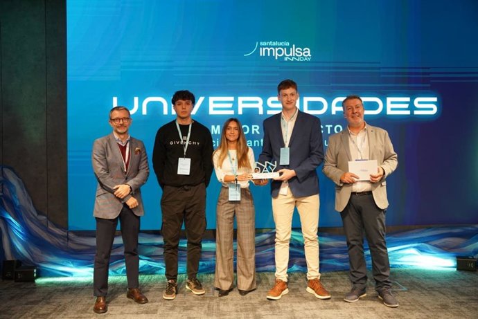 El objetivo de los premios es potenciar el talento joven y la innovación en el sector asegurador.