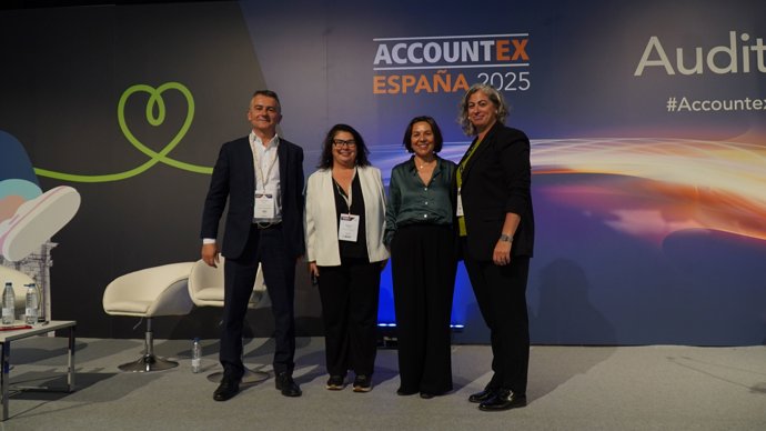 José M. M., María de la O M. , Inmaculada R. y Cristina A.