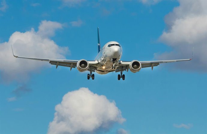 É necessário ativar o modo avião? O piloto dá a resposta definitiva