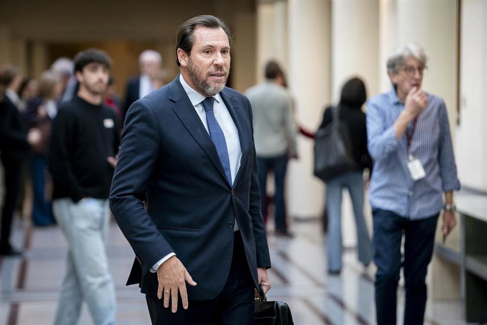 El ministro de Transportes y Movilidad Sostenible, Óscar Puente, en una foto de archivo.