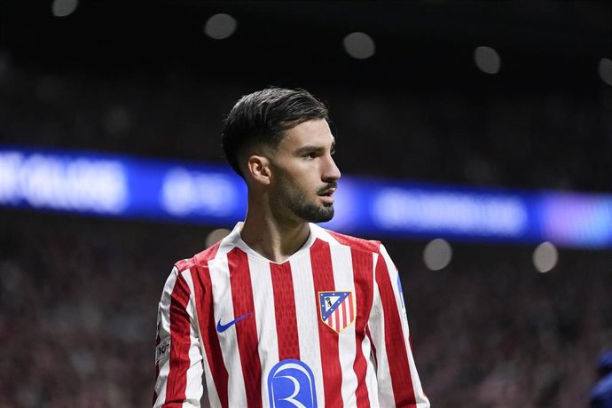 El jugador español del Atlético de Madrid Álex Baena.