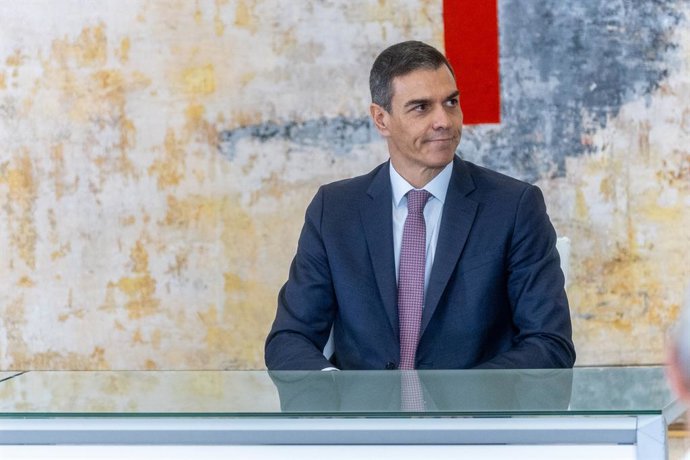 O Presidente do Governo, Pedro Sánchez, preside com S.M. o Sultão de Omã, Haitham Bin Tarik, a cerimônia de assinatura de acordos entre o Governo da Espanha e o Governo do Sultanato de Omã, no Palácio Moncloa, em 5 de novembro de 2025, em Madri, Espanha.