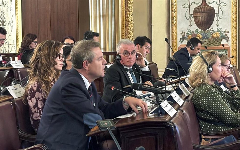 El presidente de Castilla-La Mancha, Emiliano García-Page, participa en la 16 Asamblea Regional y Local Euromediterránea, (ARLEM). El presidente asiste al punto Perspectivas locales y regionales para el aumento de la resiliencia hídrica.