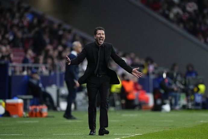 Diego Simeone, head coach of Atletico de Madrid, gestures during the UEFA Champions League 2025/26 League Phase MD4 match between Atletico de Madrid and R. Union Saint-Gilloise at Estadio Metropolitano on November 04, 2025 in Madrid, Spain.