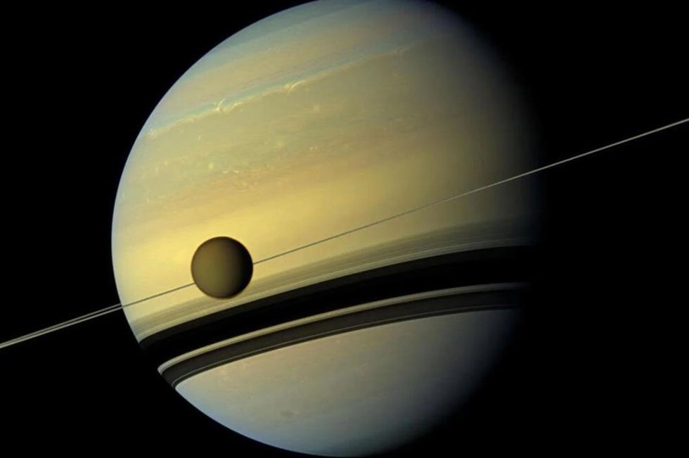 Archivo - Saturno