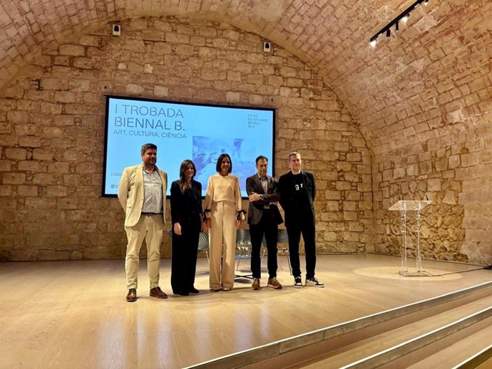 Inauguración del I Encuentro Bienal B: Arte, Cultura y Ciencia.