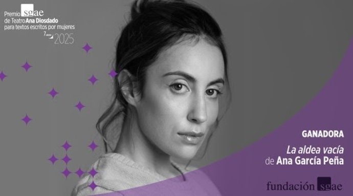 La Dramaturga, Directora, Investigadora Teatral Y Actriz Ana García Peña