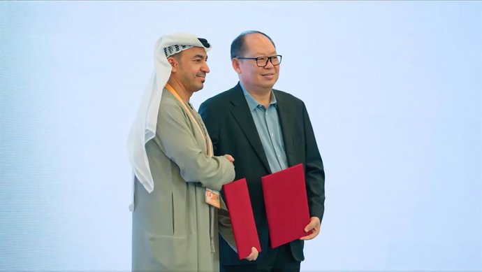 Theyab bin Mohamed bin Zayed Witnesses JV Agreement Signing between Silal and SVG at China International Import Expo 2025