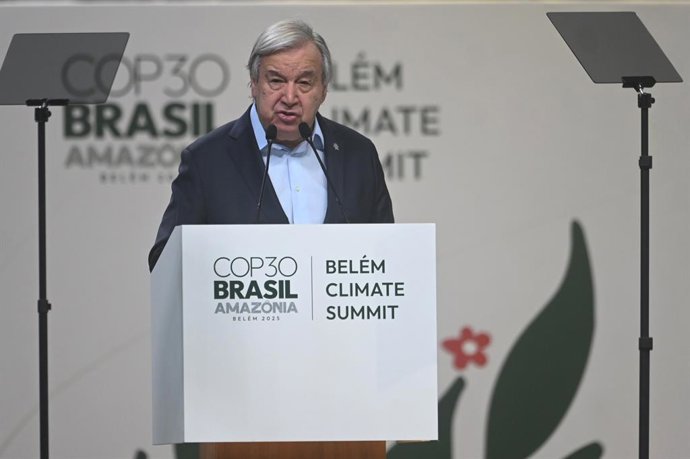 BELÉM (BRASIL), 7 de novembro de 2025 -- O secretário-geral da ONU, Antonio Guterres, faz um discurso durante a Cúpula do Clima de Belém, antes da 30ª Conferência das Partes (COP30) da Convenção-Quadro das Nações Unidas sobre Mudança do Clima, em Belém, B