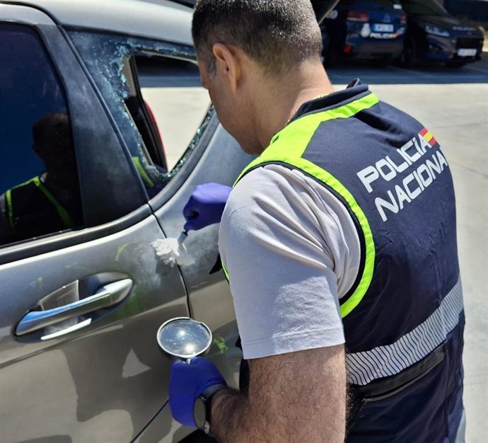 Imagen de un agente de la Policía Nacional