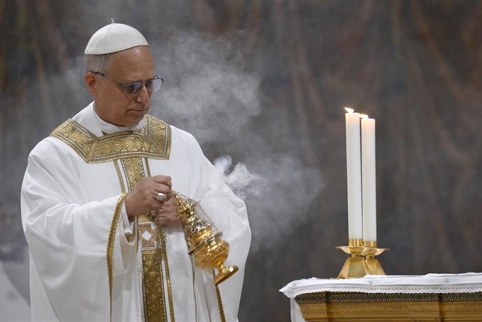 Archivo - Vatican, VATICAN: NO LIBRI** Italy, Rome, Vatican, 2025/5/9.Pope Leo XIV celebrates Holy Mass pro Ecclesia with Cardinals in the Sistine Chapel at the Vatican .