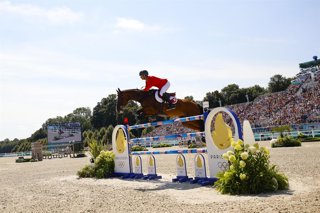 Archivo - GUERDAT Steve of Switzerland Equestrian Jumping Individual Final Jump-Off during the Olympic Games Paris 2024 on 6 August 2024 at Château de Versailles in Versailles, France - Photo Gregory Lenormand / DPPI Media / Panoramic