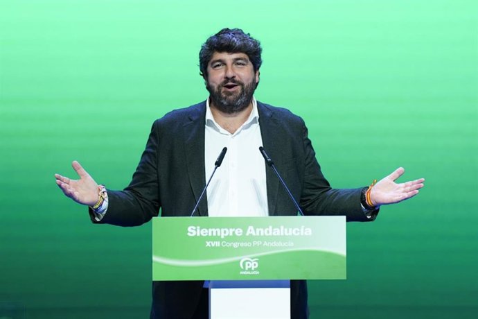 El presidente de la Región de Murcia, Fernando López Miras, este sábado durante su intervención en el XVII Congreso Autonómico del PP-A.
