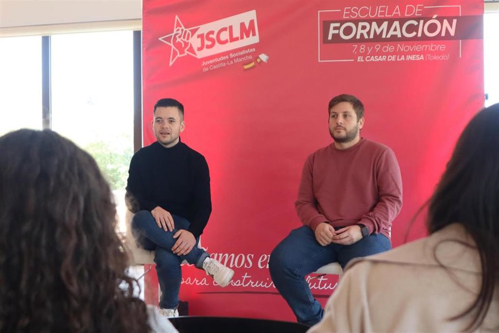 El consejero de Fomento del Gobierno de Castilla-La Mancha, Nacho Hernando, durante el encuentro.