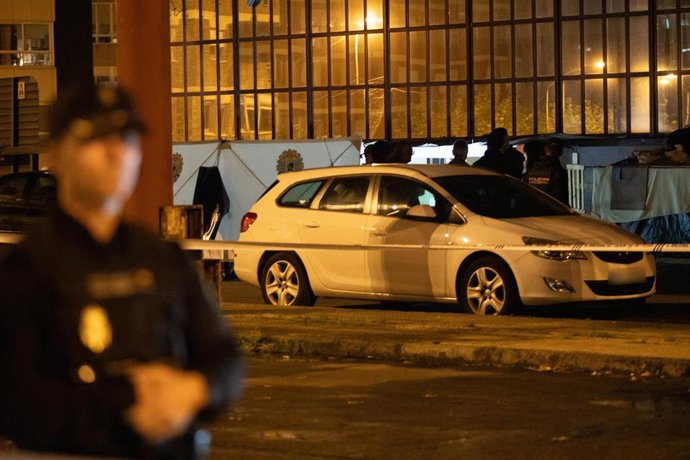 Lugar del suceso, en la antigua estación de buses de Vigo, a 6 de noviembre de 2025, en Vigo, Pontevedra, Galicia (España). Un hombre ha fallecido esta tarde tras ser apuñalado en el entorno de la antigua estación de autobuses de la Avenida de Madrid. Tal