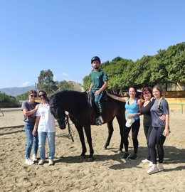 Sesión de hipoterapia del Hospital Universitario Torrecárdenas de Almería.