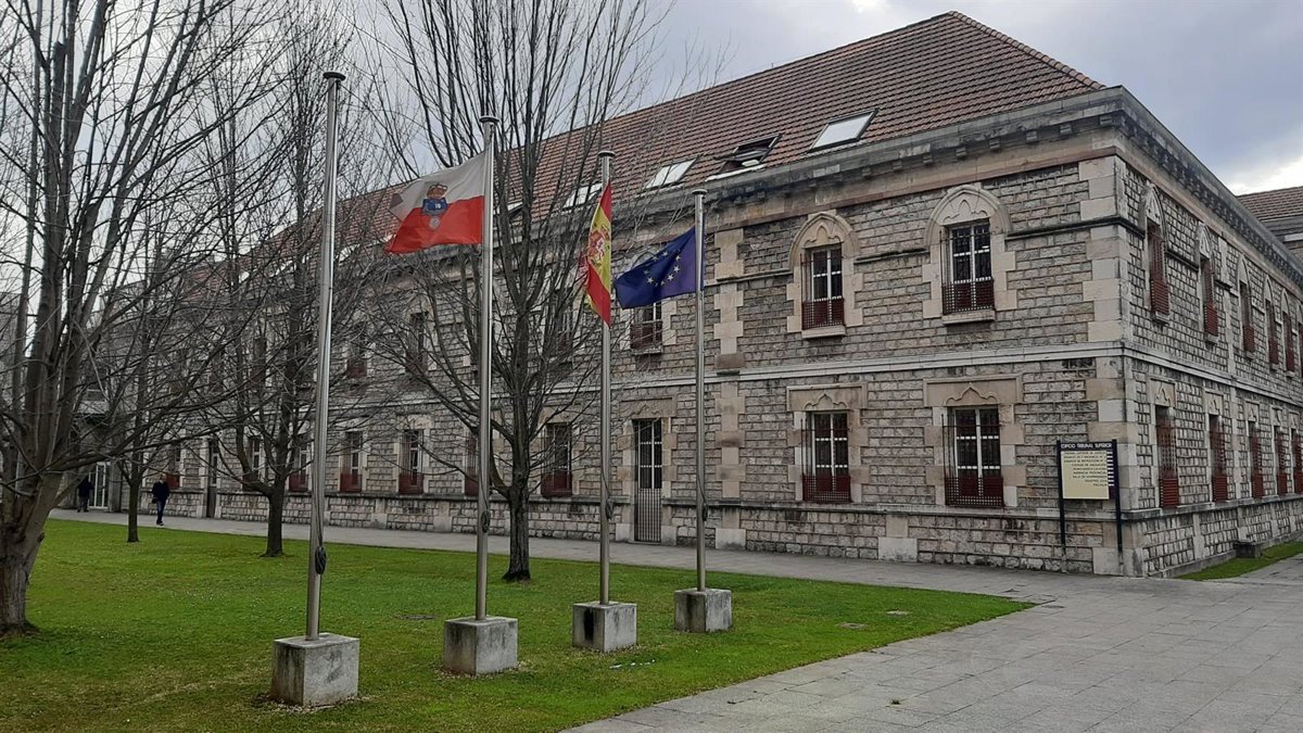 Piden ocho años para cinco acusados de agredir a un hombre que perdió un ojo en Castro