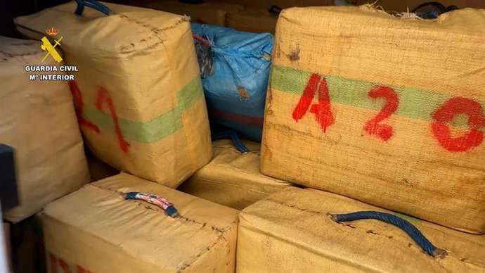 Hachís intervenido en Xàbia en la operación 'Maratón25'