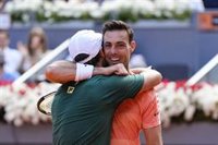 Marcel Granollers empieza con triunfo el torneo de dobles en las Finales ATP