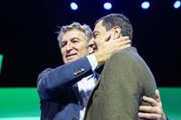 Feijóo clausura el Congreso del PP-A como "antesala" de una nueva victoria que Juanma Moreno "se lleva ganando" a diario