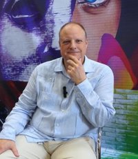 José María Cuenca se despide de la Defensoría Universitaria de la UHU "muy satisfecho" de su gestión