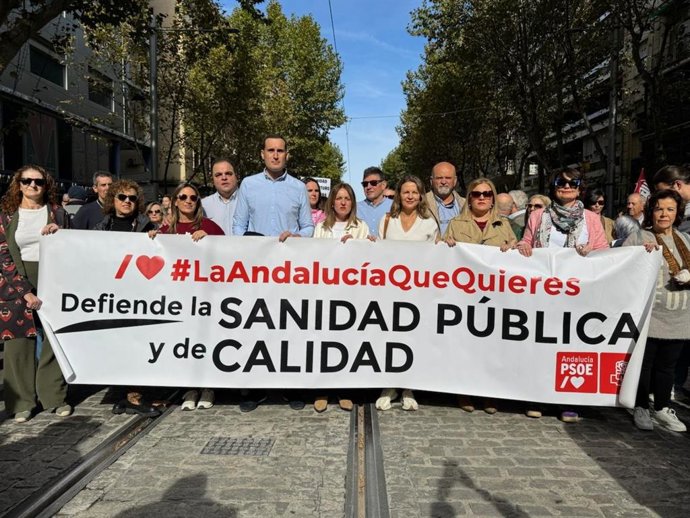 PSOE de Jaén, en la manifestación en defensa de la sanidad pública, este domingo