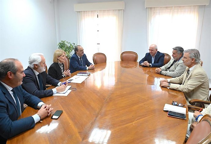 Imagen del Consejo Rector del Ayuntamiento de Jerez.