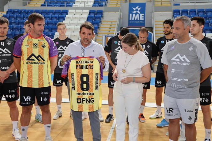 Archivo - Prohens con la camiseta del Palma Futsal. Recurso. Archivo.