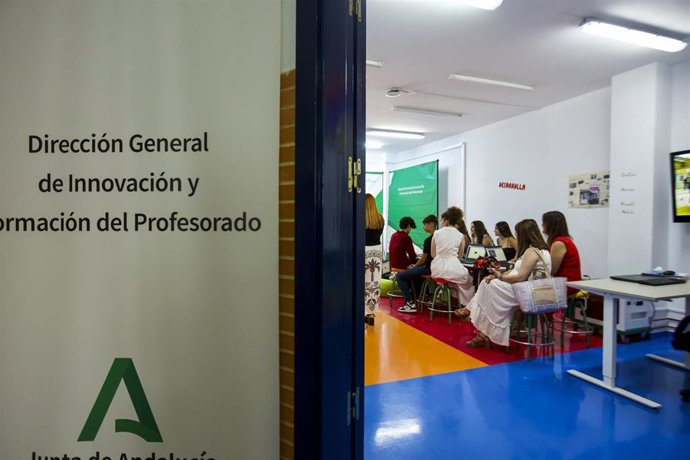 Archivo - Instituto de Educación Secundaria Turóbiga en Aroche, a 30 de mayo de 2025 en Huelva (Andalucía, España). 