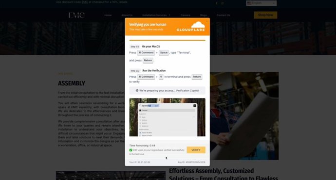 Ataque do ClickFix que simula a verificação do Cloudflare